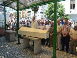 SANATÇI KADİR İNANIR'IN ABİSİ TOPRAĞA VERİLDİ