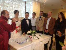 Sonya ile Erdinç Dünyaevine Girdi