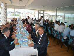 Gaziler ve Ailelerine Yemek