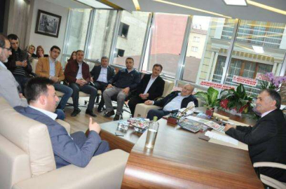 Abdullah Uçar’dan Ayhan Baş’a Hayırlı Olsun Ziyareti