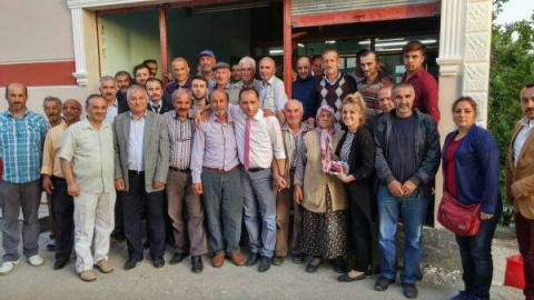 “Bu Milleti Düşünüyormuş Gibi Yapıyorlar”