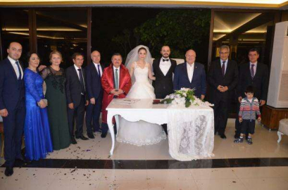 Şeyma ile Emre Dünya Evine Girdi