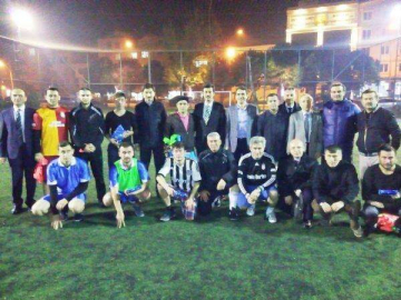 Örnek Futbol Karşılaşmasını İnsanlık Kazandı