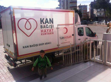 Veliler, Kızılay’a Kan Bağışı Yaptı