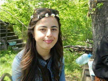 Beyin Kanaması Geçiren Genç Kız Hayatını Kaybetti