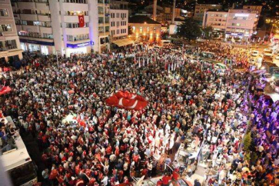 Ordu Darbeye ‘Dur’ Dedi