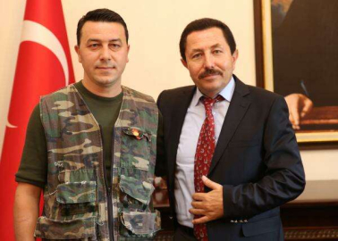 “Altın Gibi Bir Kalbe, Altın Armağan Ettik”