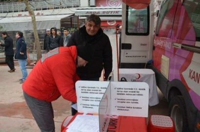 Kan Bağışı Kızılay’ı Memnun Etti