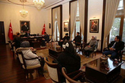 3 Bin 100 Göçmen Var