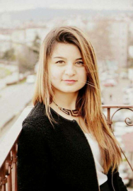 Kaza Kurbanı Genç Kızlar Kurtarılamadı