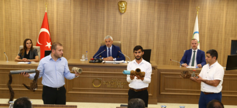 Yılların Sorunlarına Neşter Vuruluyor
