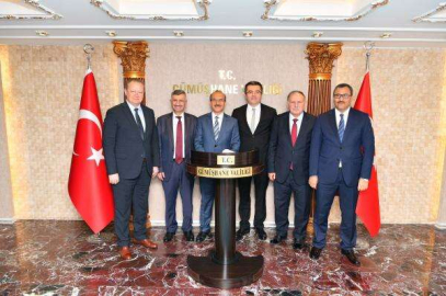 Vali Yavuz, DOKA Yönetim Kurulu Toplantısına Katıldı