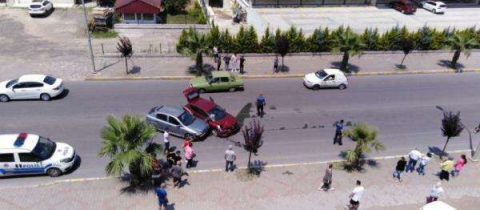 Ordu’da İki Araç Kafa Kafaya Çarpıştı: 4 Yaralı