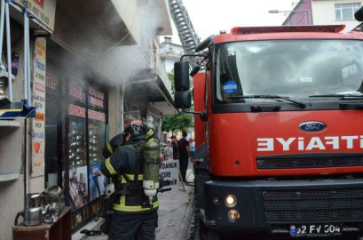 Yangın Paniğe Yol Açtı