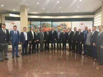 Oda Başkanları, Fındık Fiyatı için Bakanlığı Ziyaret Etti