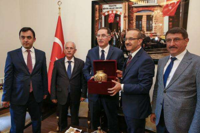 Kamu Başdenetçisi Malkoç, Vali Yavuz’u Ziyaret Etti