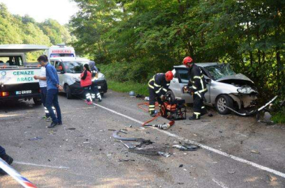 Zincirleme Trafik Kazasında 1 Ölü, 1 Yaralı