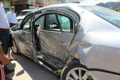 Trafik Kazasında 3 Kişi Yaralandı