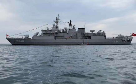 TCG Yavuz Gemisi Ordu’da