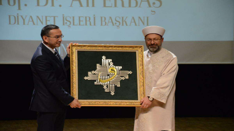 Diyanet İşleri Başkanı Erbaş’tan Fakülteler İçin ‘Seçmeli Ders’ Önerisi