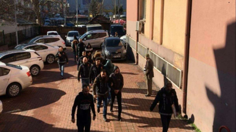Aranan 55 Kişi Yakalandı, 8’i Cezaevine Gönderildi