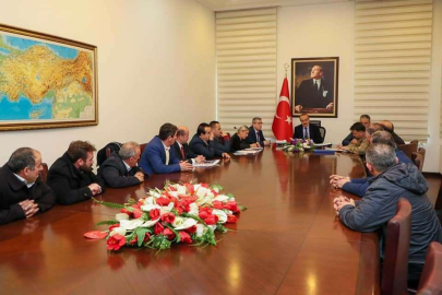Vali Yavuz, İlküvezlilerin Sorununu Dinledi