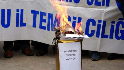 Memurlar Bordro Yaktı