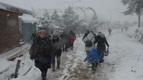 273 Kırsal Mahalle Yolu Ulaşıma Kapandı