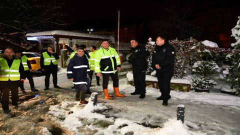 Tören, Sahadaki Çalışmaları Yerinde İnceledi