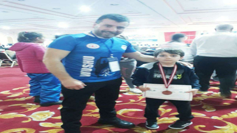 Fatsalı Yavuz Selim CAM Wushu Türkiye Üçüncüsü