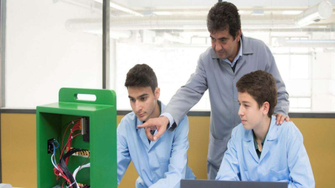 Meslek Öğretmenlerinin Yüzde 85’ine İşbaşı Eğitimi