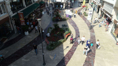 Süleyman Felek Caddesi Renkleniyor