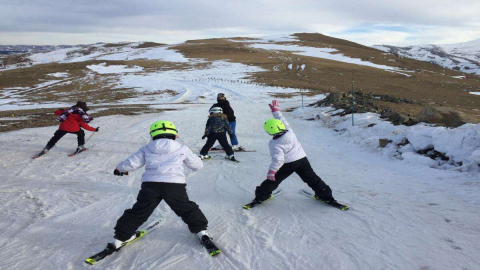 Çocuklar Kayak Sporuyla Tanışacak