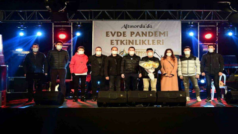 Moral Konserleri Mahalle Mahalle Devam Ediyor