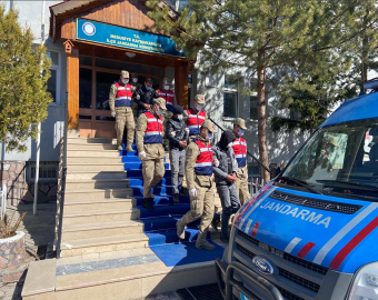 Kablo Hırsızları Kıskıvrak Yakalandı