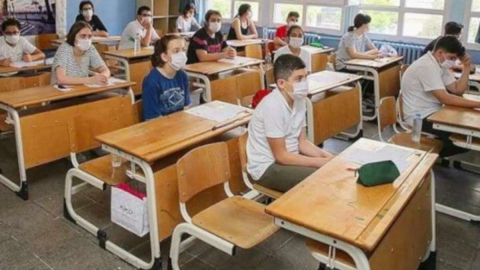 Yüz Yüze Sınavlar Ertelendi