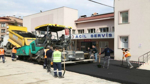 Sağlık Kampüsüne Asfalt