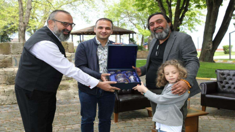 Gönül Sohbetleri Programının Konuğu Ordulu Ünlü Tiyatro Sanatçısı Ahmet Yenilmez: “Pandemi, Aile Bağlarını Güçlendirdi”