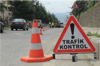 60 Araç Trafikten Men Edildi