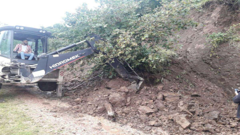 255 Noktada Heyelan!