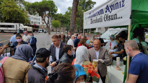 Ünye’de Gönüller Aşure ile Tatlandı