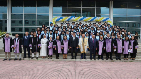 ODÜ Diş Hekimliği Fakültesinin Mezuniyet Töreni Gerçekleştirildi