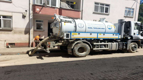 OSKİ BOZKURT’TA YARALARI SARIYOR