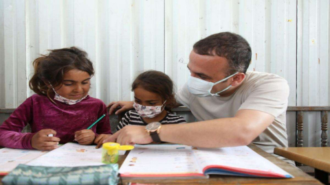 ÇOCUK İŞÇİLİĞİ  EĞİTİMLE ÖNLENİYOR