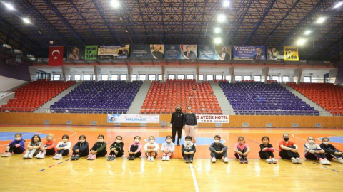 Sporcu Ordusu Yetişiyor!