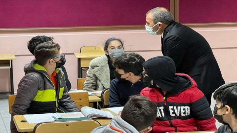 Vali Sonel, Okul Ziyaretlerini Sürdürüyor