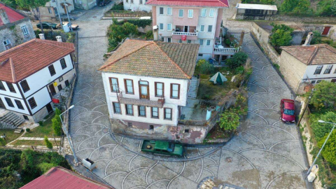 Değişim ve Dönüşüm Göz Kamaştırıyor