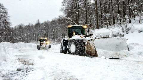 Ordu’da Kar 2 Metreyi Aştı
