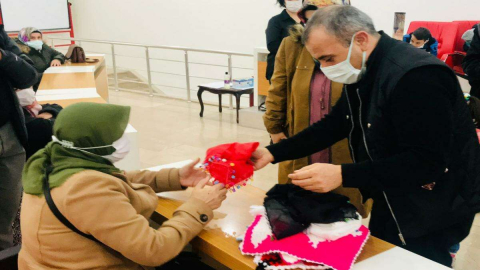 Vali Sonel, Gönülden Duaları Yeter