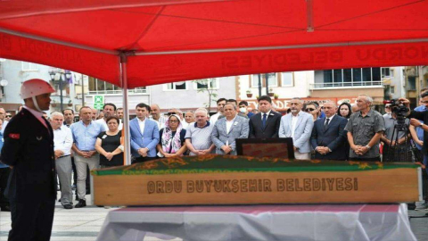 Meclis Üyesi Hüseyin Bayrak Ebediyete Uğurlandı